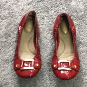 NWT Me Too flats 7.5